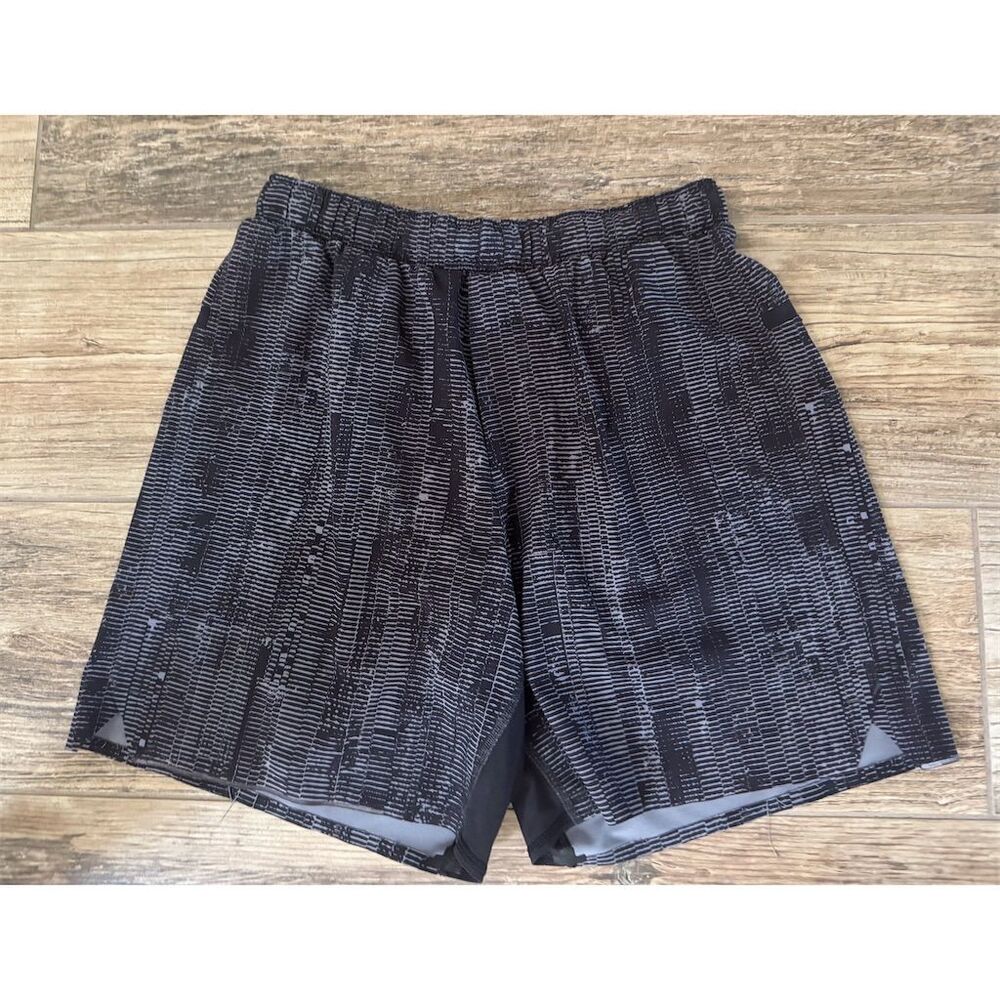 Lululemon Men's Gray Athletic Shorts M 9" Inseam Gym Running